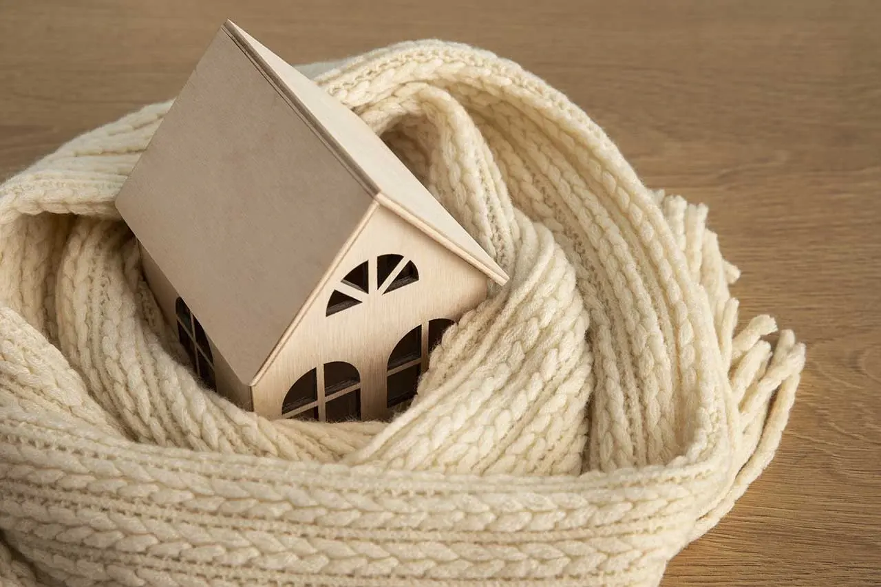 isolation en dessous de la toiture