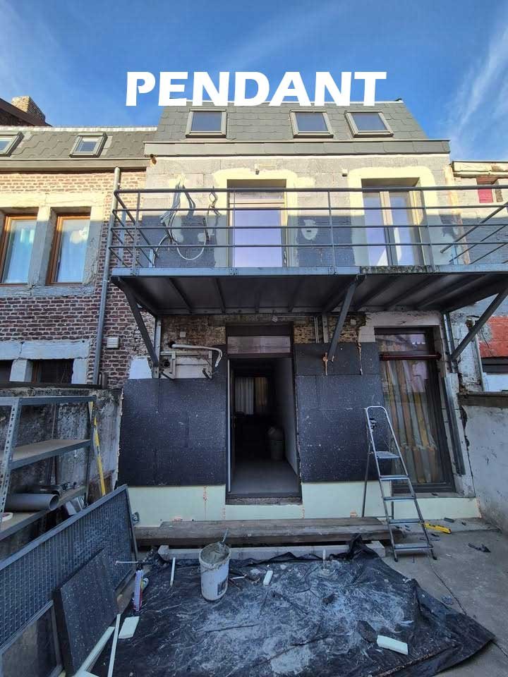 Pendant la pose du crepi